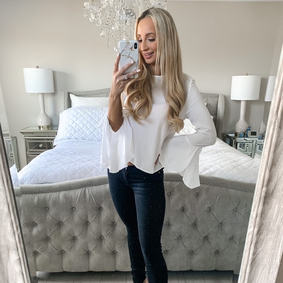 White Bell Sleeve Loose Blouse - Picture 7 of 13